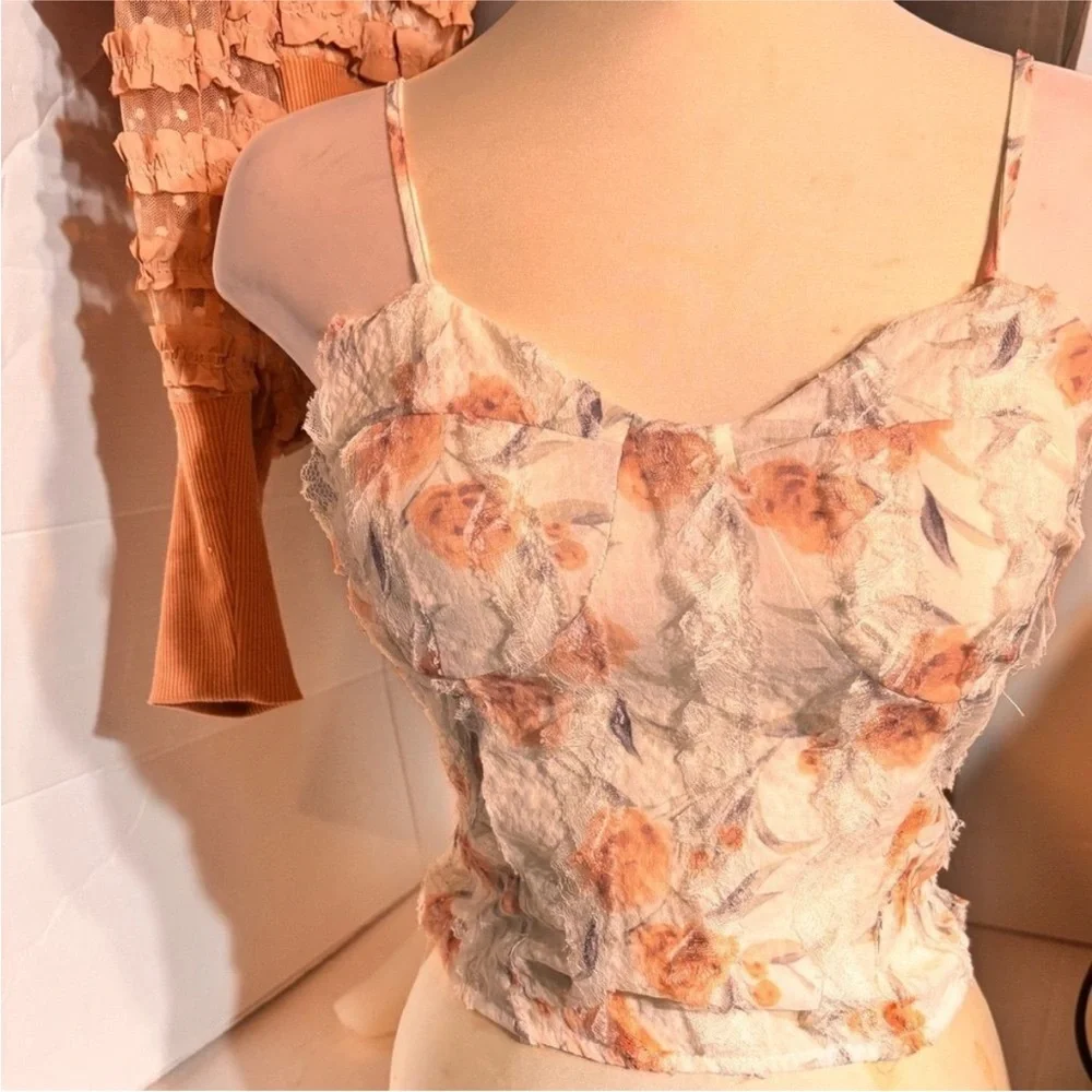 Mutu Floral Spaghetti Strap top size small - Picture 2 of 8